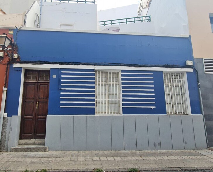 Bureau dans Las Palmas de Gran Canaria, Las Palmas à louer - Photo de l’immeuble – Image 1 sur 14