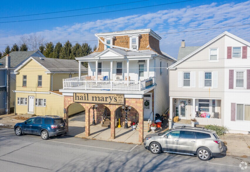 204 W Ludlow St, Summit Hill, PA à vendre - Photo de l’immeuble – Image 3 sur 7