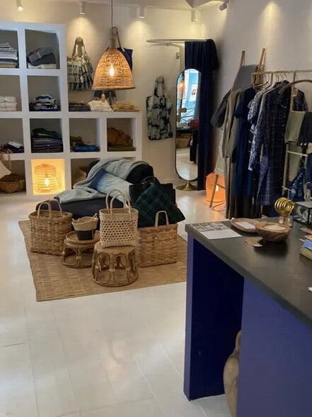 Local commercial dans Paris à louer - Photo intérieure – Image 2 sur 4