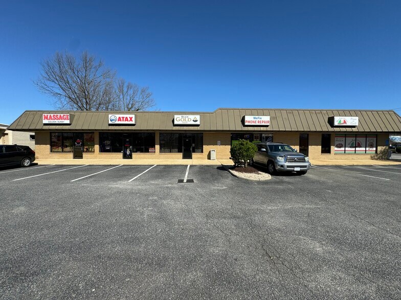 309 Aragona Blvd, Virginia Beach, VA à louer - Photo de l’immeuble – Image 2 sur 5
