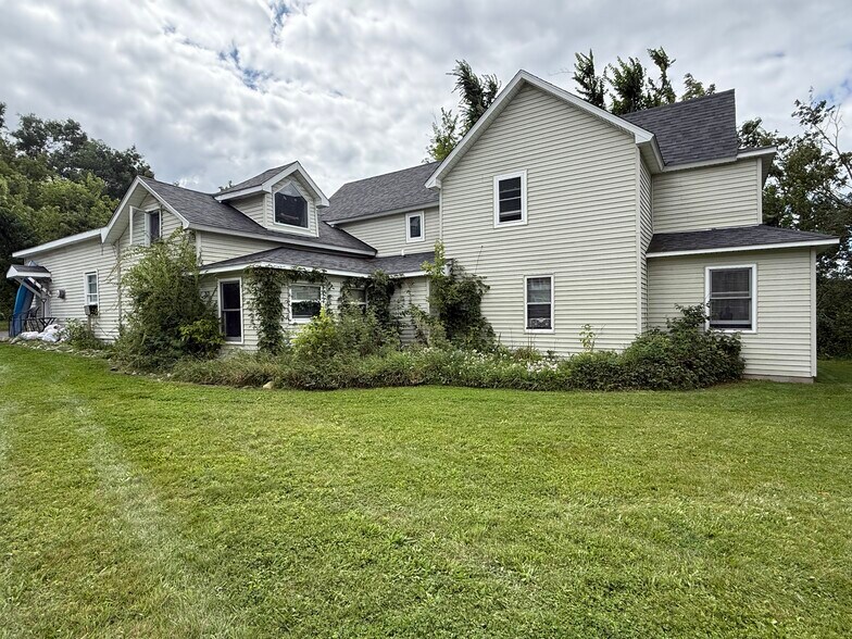 LJM Properties portefeuille de 3 biens à vendre sur LoopNet.fr - Photo de l’immeuble – Image 1 sur 17