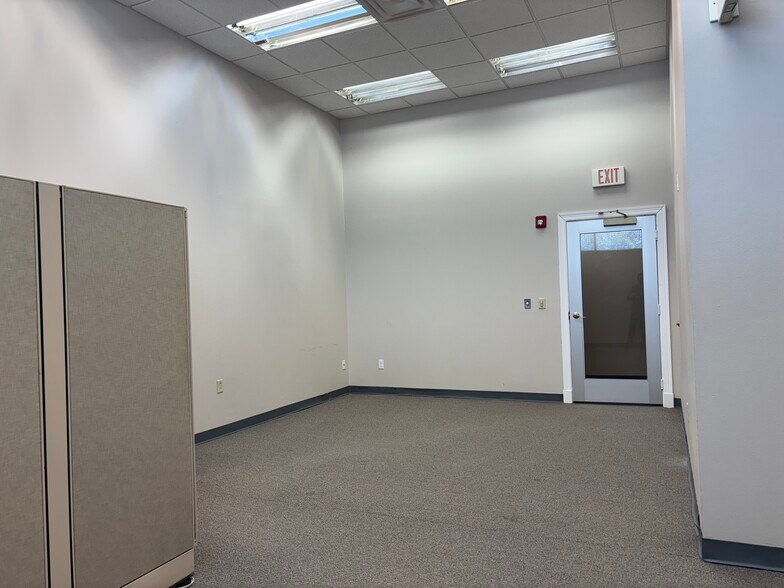 2343 N Main St, Pearland, TX à louer - Photo de l’immeuble – Image 3 sur 15