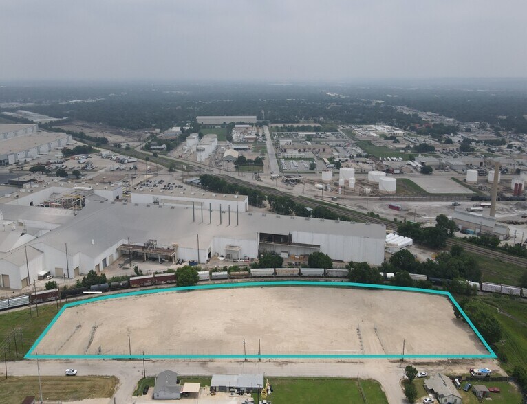 2956-3266 Crabtree St, Fort Worth, TX à louer - Photo principale – Image 1 sur 3