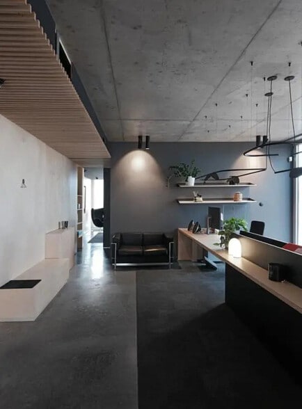 Bureau dans Saint-Étienne à vendre - Photo de l’immeuble – Image 1 sur 4