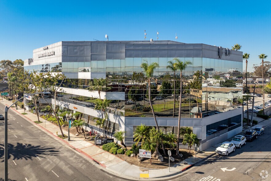 15901 Hawthorne Blvd, Lawndale, CA à louer - Photo de l’immeuble – Image 2 sur 8