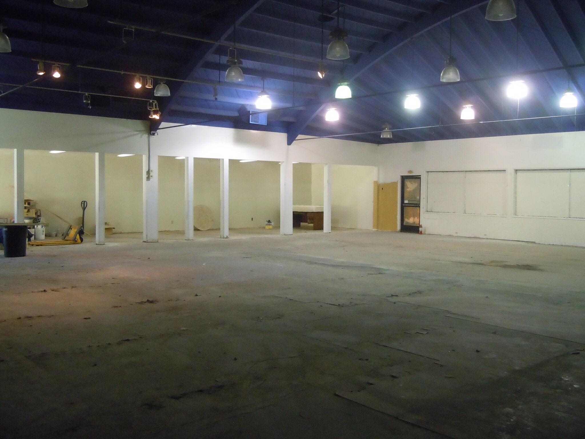 3472 S Centinela Ave, Los Angeles, CA à louer Photo intérieure– Image 1 sur 1