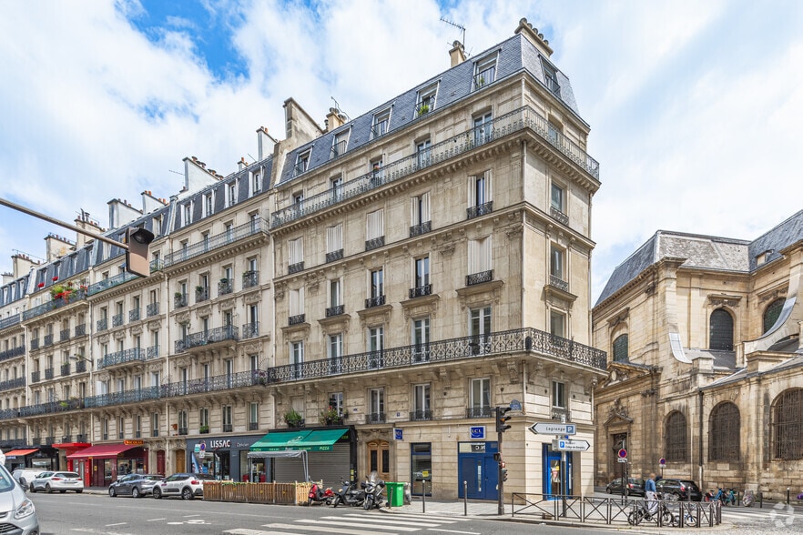 9 Rue Monge, Paris à louer - Photo de l’immeuble – Image 2 sur 5