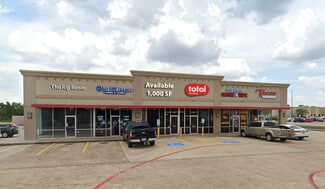 Plus de détails pour 2002 N Main St, Pearland, TX - Local commercial à louer