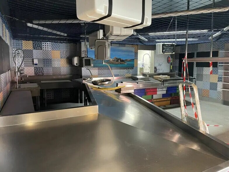 Local commercial dans Morlaix à louer - Photo intérieure – Image 2 sur 3