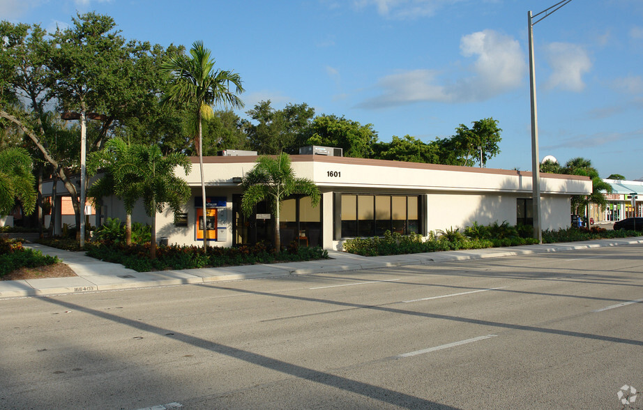 1601 S Federal Hwy, Fort Lauderdale, FL à louer - Photo principale – Image 1 sur 2