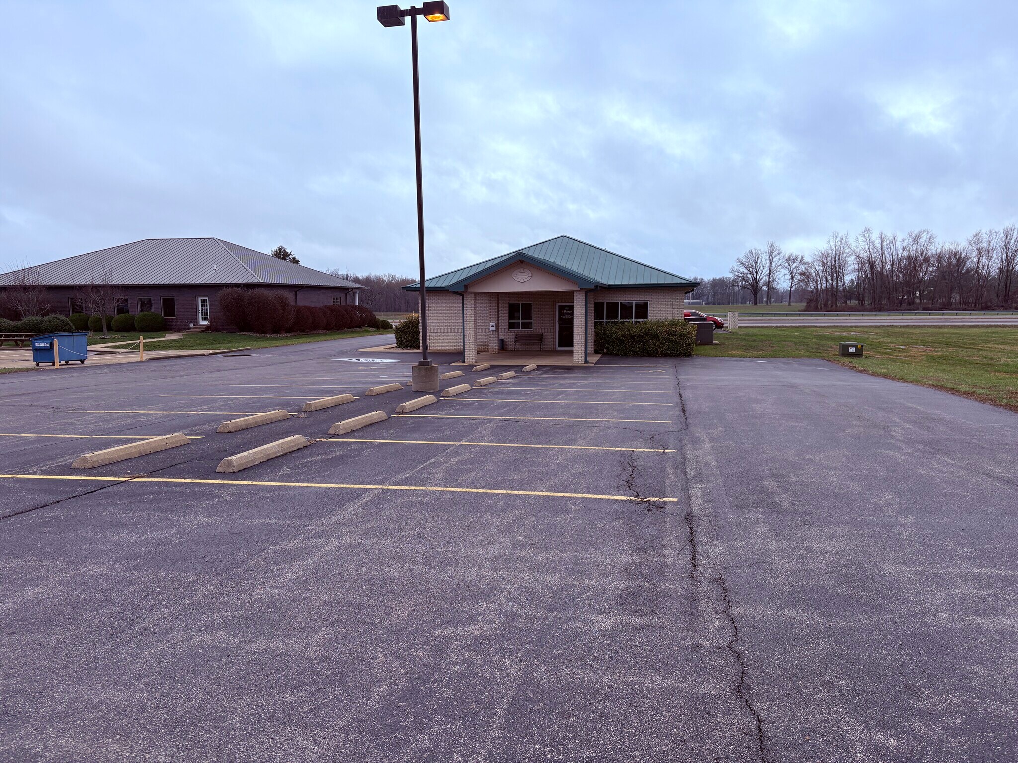 404 Rushing Dr, Herrin, IL à vendre Photo de l’immeuble– Image 1 sur 14