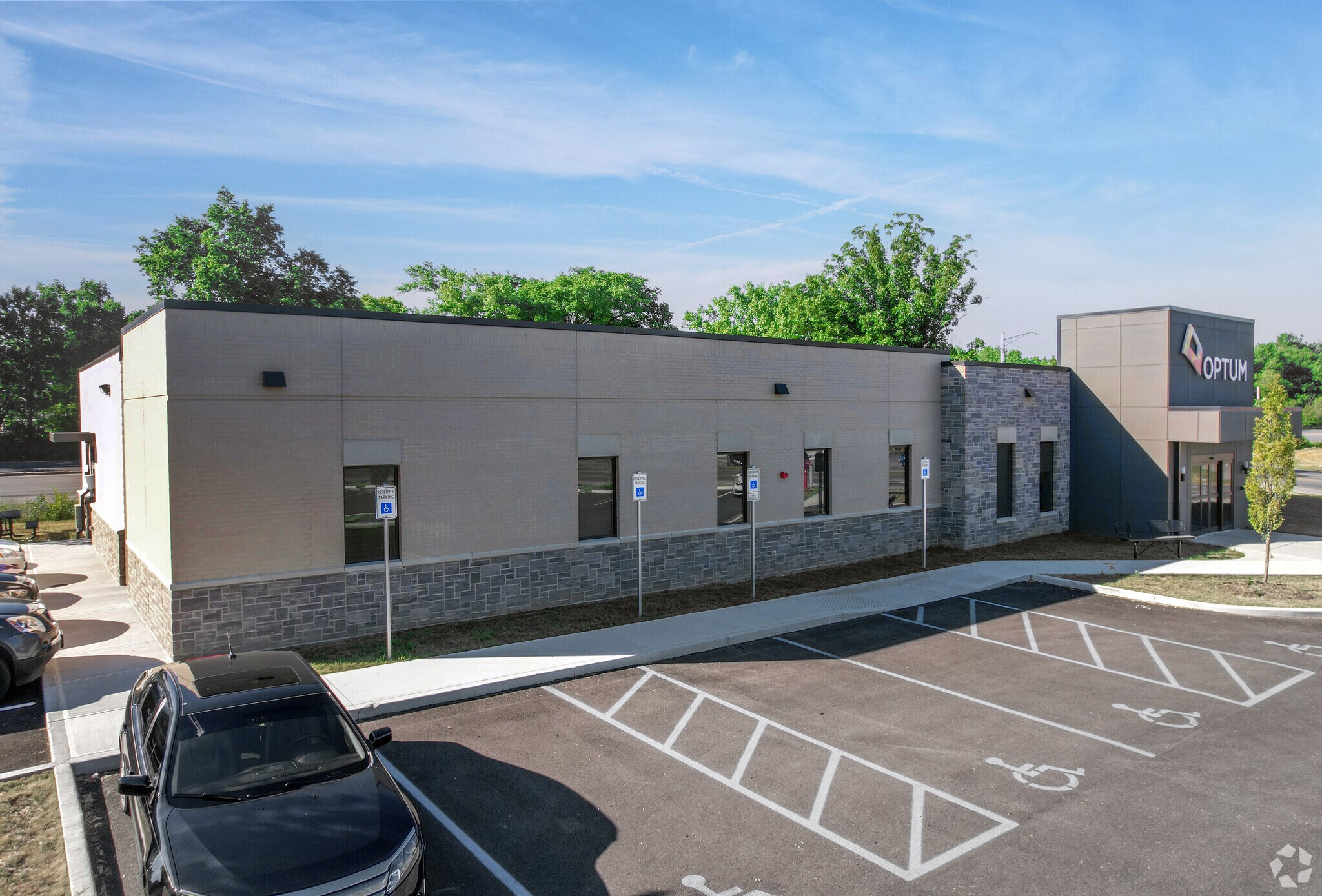 4405 Allisonville Rd, Indianapolis, IN à vendre Photo principale– Image 1 sur 10