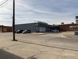 Plus de détails pour 900-908 W Britton Rd, Oklahoma City, OK - Local commercial à louer