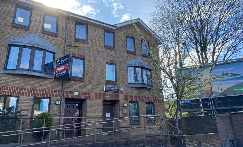 58 Station Rd, Harrow à louer Photo de l’immeuble– Image 1 sur 6