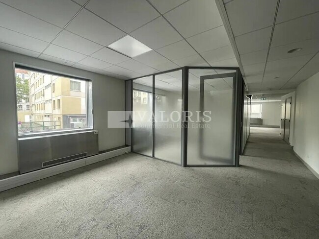 Plus de détails pour Bureau à vendre