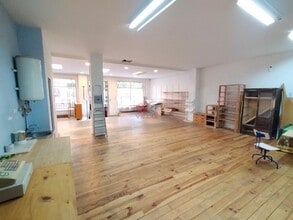 Local commercial dans Cuenca, Cuenca à louer Photo intérieure– Image 1 sur 7