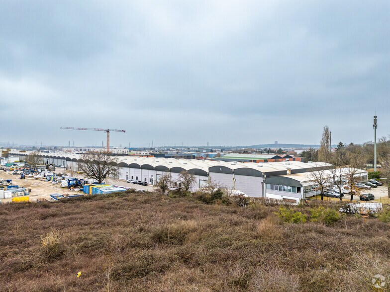 9 Rue Du Dauphiné, Saint-Priest à louer - Aérien – Image 3 sur 36