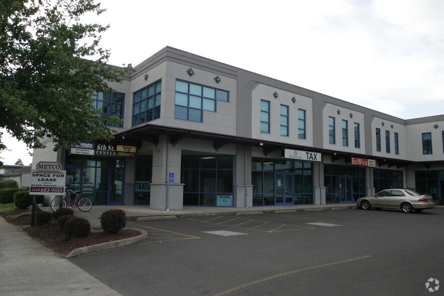 1369 W 6th Ave, Eugene, OR à louer - Photo de l’immeuble – Image 3 sur 30