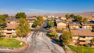 Plus de détails pour 755 E Virginia Way, Barstow, CA - Logement à vendre