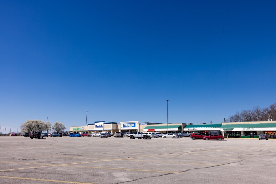 200-282 E Highway 90 Byp, Monticello, KY à louer - Photo de l’immeuble – Image 3 sur 12