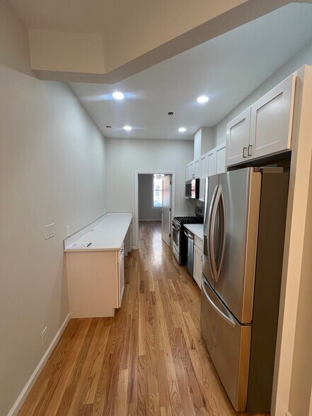294 Stanhope St, Brooklyn, NY à vendre - Photo de l’immeuble – Image 3 sur 30