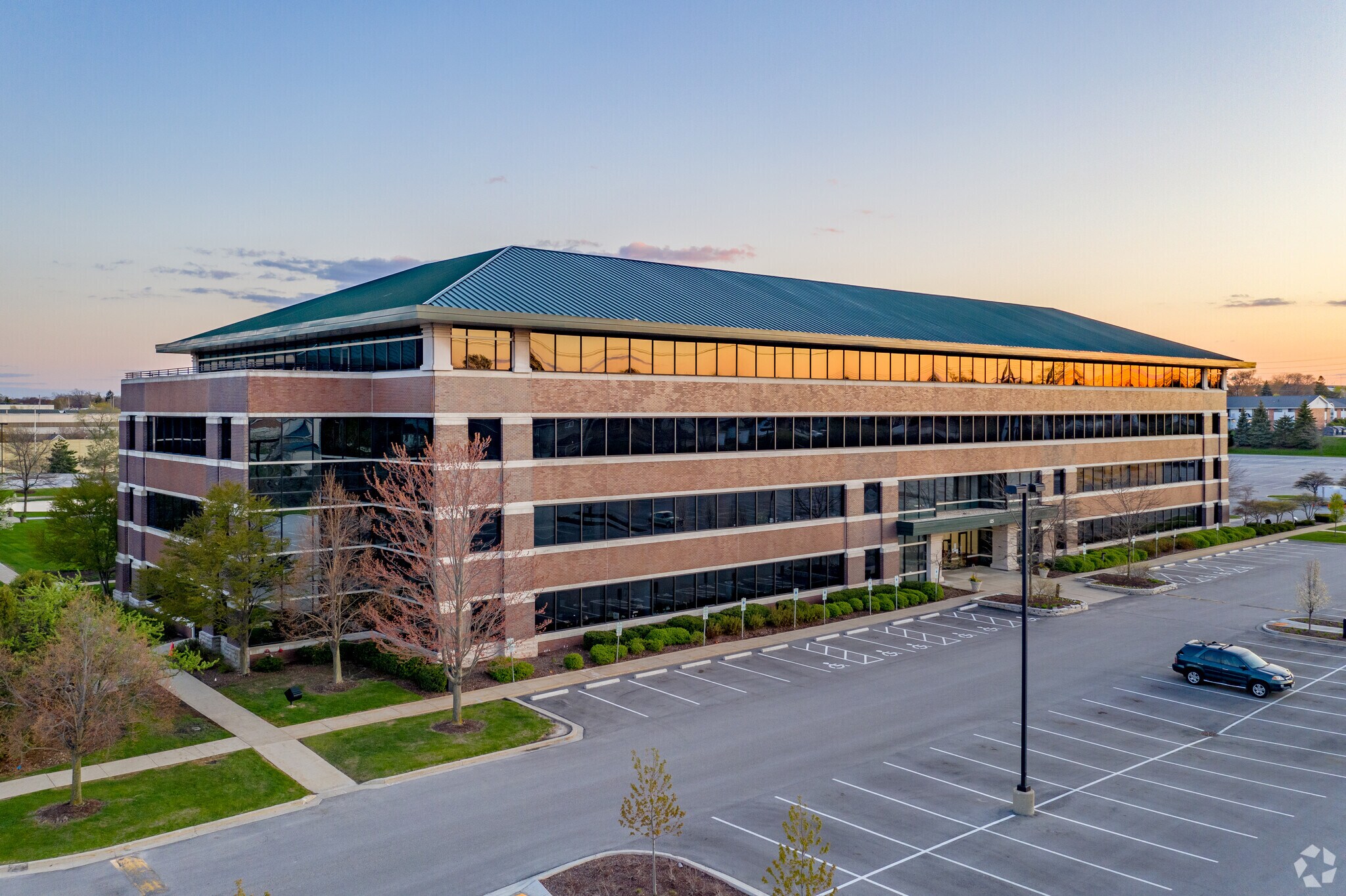 115 S 84th St, Milwaukee, WI à louer Photo de l’immeuble– Image 1 sur 18