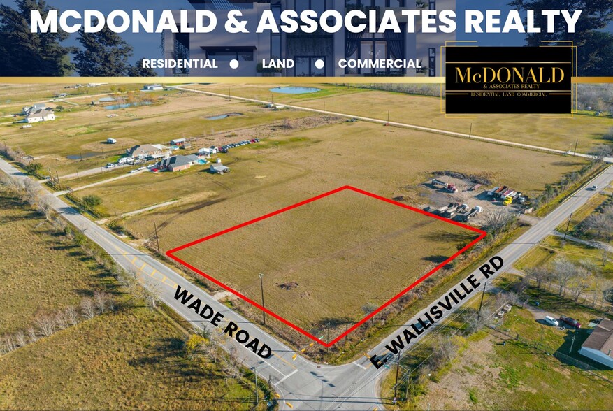 Wade Road, Highlands, TX à vendre - Aérien – Image 1 sur 4