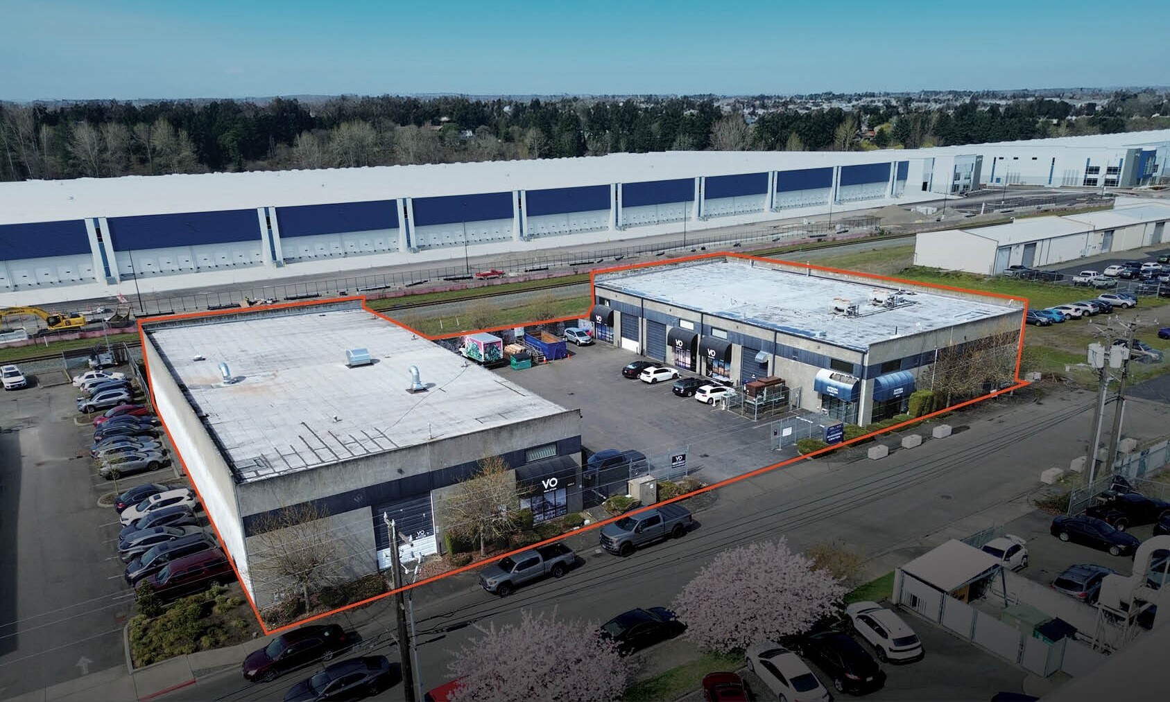 South Adams Industrial Campus portefeuille de 2 biens à vendre sur LoopNet.fr Photo de l’immeuble– Image 1 sur 3