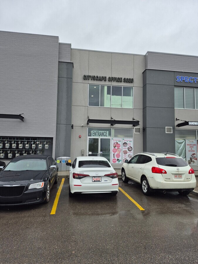 4310 104 Ave NE, Calgary, AB T3J 4E7 - Lot 3250 - - Photo intérieure - Image 2 of 4