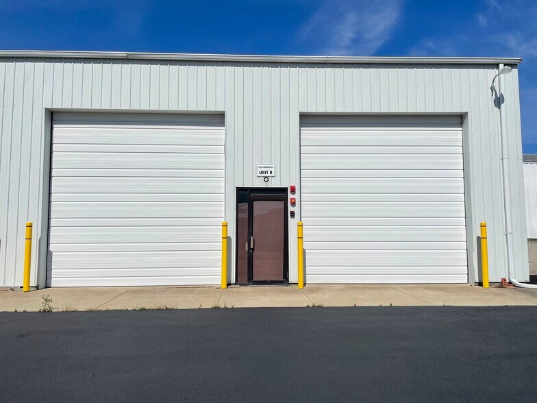 1203 Badger St, Yorkville, IL à louer - Photo de l’immeuble – Image 3 sur 27