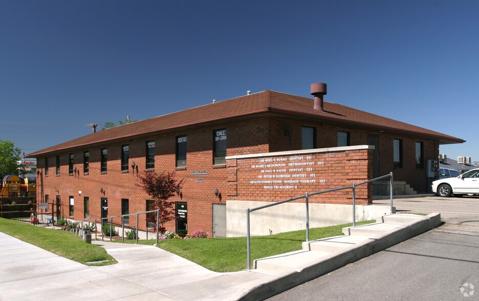 6070 S 1300 E, Salt Lake City, UT à louer - Photo de l’immeuble – Image 3 sur 9