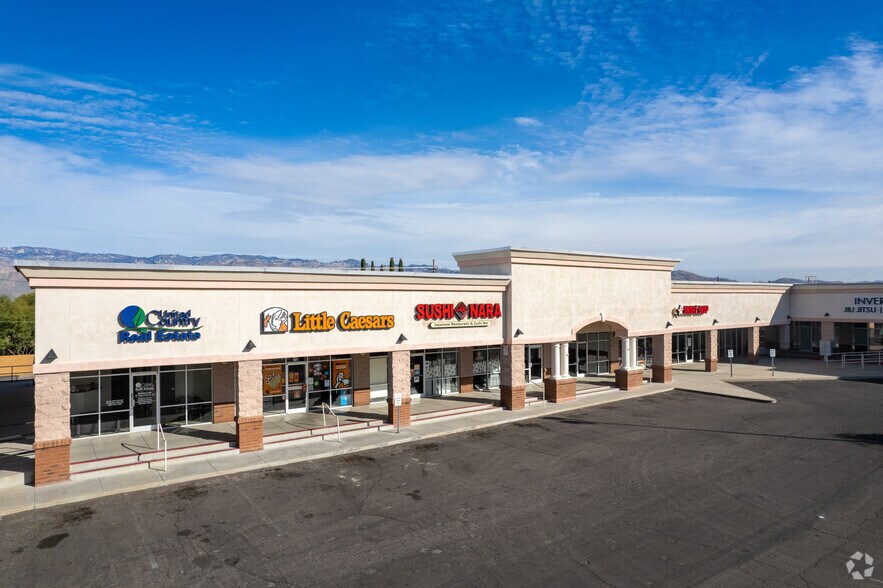 64 N Harrison Rd, Tucson, AZ à louer - Photo de l’immeuble – Image 3 sur 8