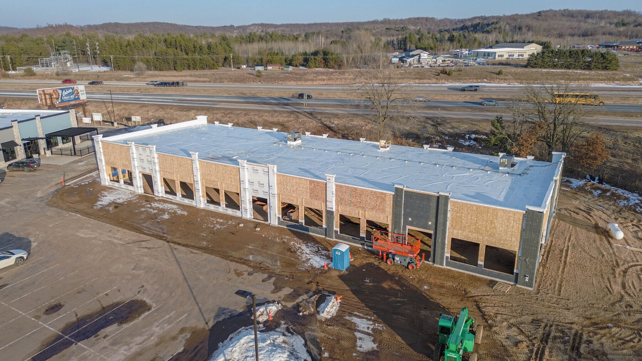 1643 Commercial Blvd, Chippewa Falls, WI à louer Photo principale– Image 1 sur 13