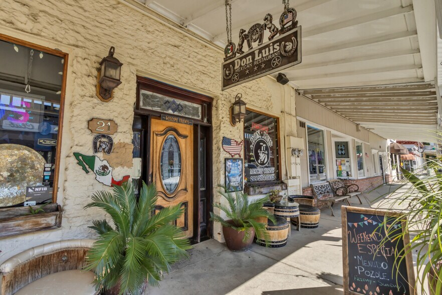 23 W Main St, Ione, CA à vendre - Photo de l’immeuble – Image 2 sur 15