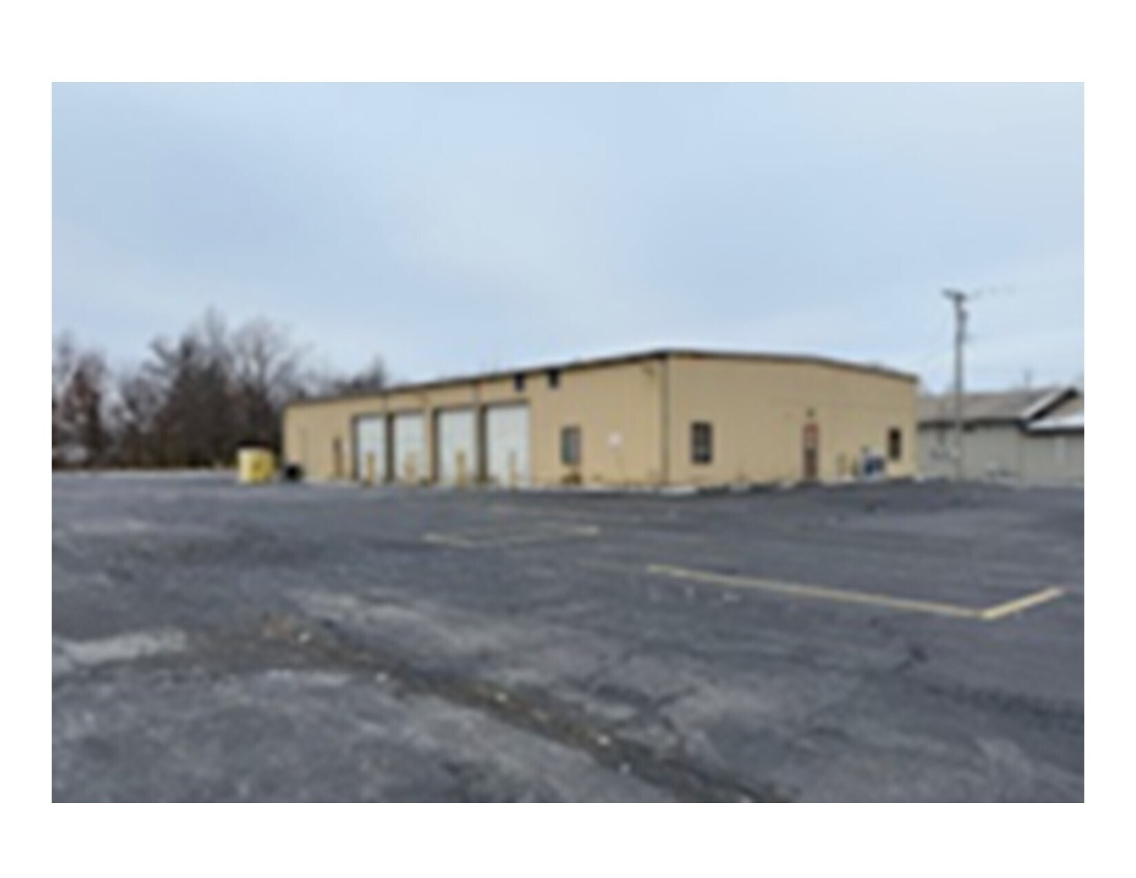 10812 Mark Twain Rd, West Frankfort, IL à vendre Photo principale– Image 1 sur 10