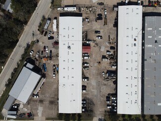 Plus de détails pour 1800 Sherwood Forest St, Houston, TX - Local d'activités à louer