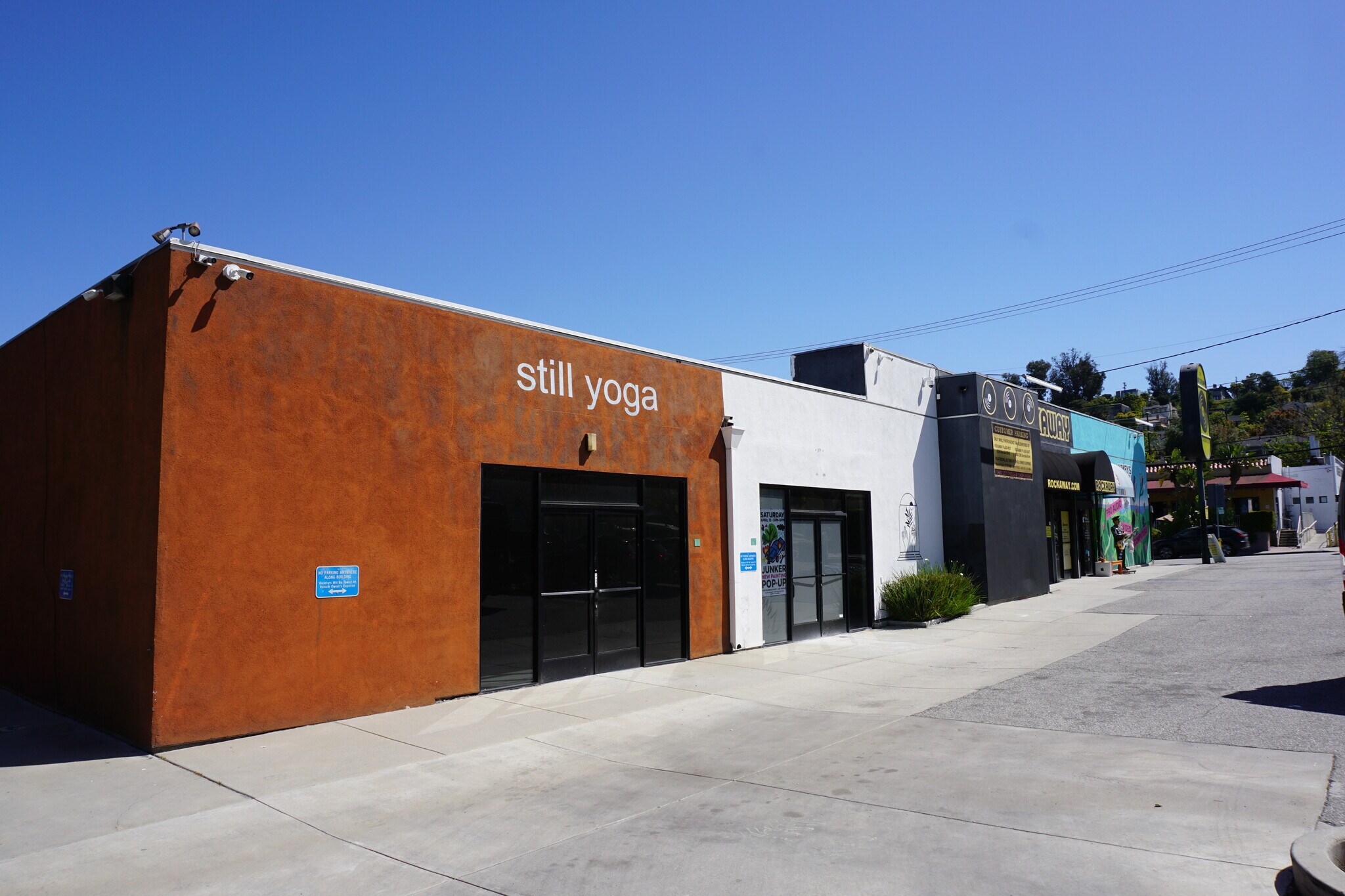 2395 Glendale Blvd, Los Angeles, CA à louer Photo de l’immeuble– Image 1 sur 10