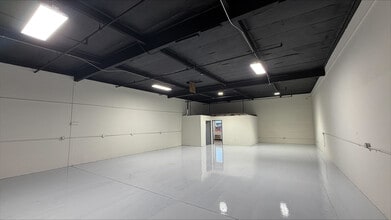 2372 N Glassell St, Orange, CA à louer Photo intérieure– Image 1 sur 4