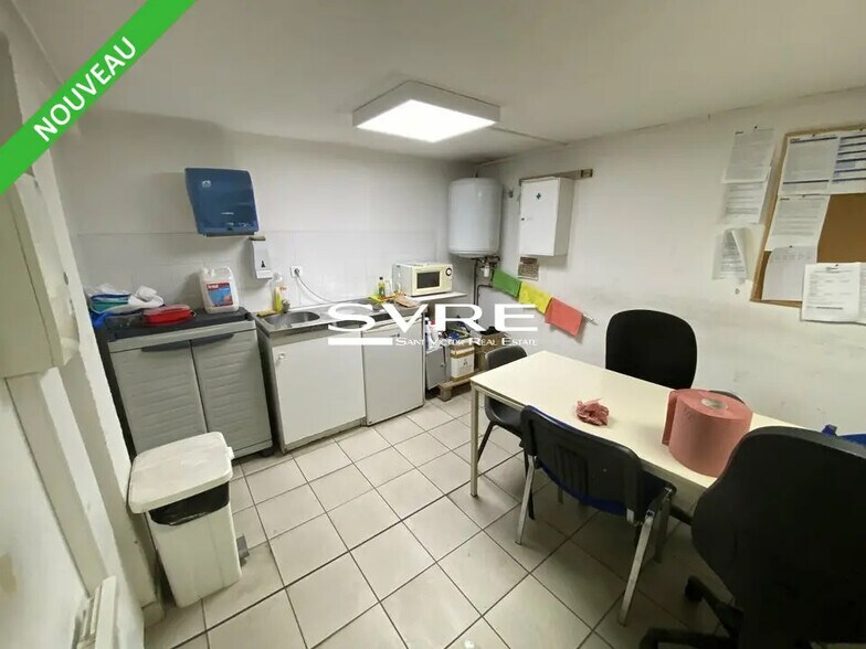 Industriel/Logistique dans Aubagne à louer - Photo intérieure – Image 3 sur 4