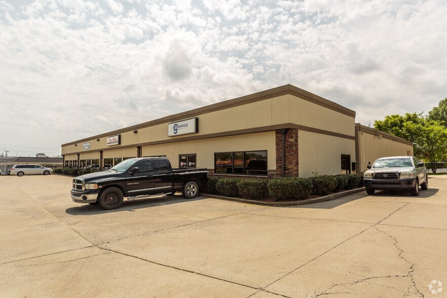 13 Industrial Park Dr, Hendersonville, TN à louer - Photo de l’immeuble – Image 2 sur 57