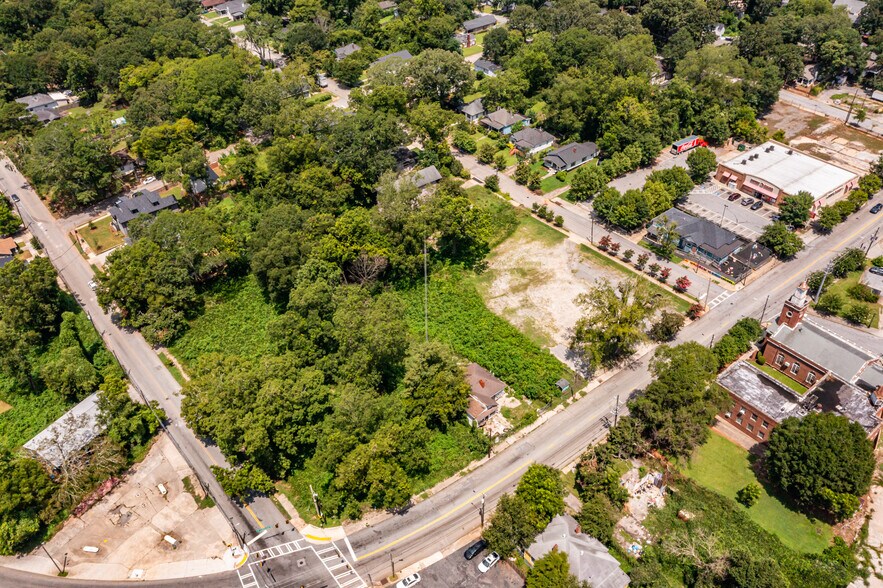 1765 Lakewood Ave, Atlanta, GA à vendre - Photo de l’immeuble – Image 2 sur 15