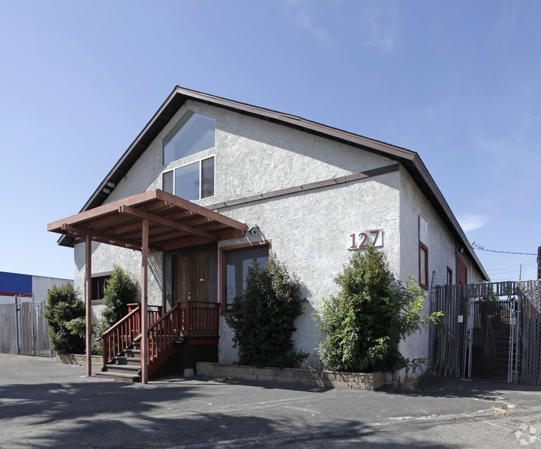 127 N Manchester Ave, Anaheim, CA à louer Photo principale– Image 1 sur 6