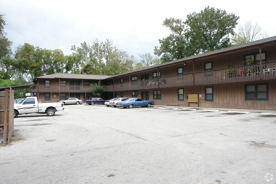 119 Thomasson Ave, Daytona Beach, FL à vendre - Photo de l’immeuble – Image 3 sur 6