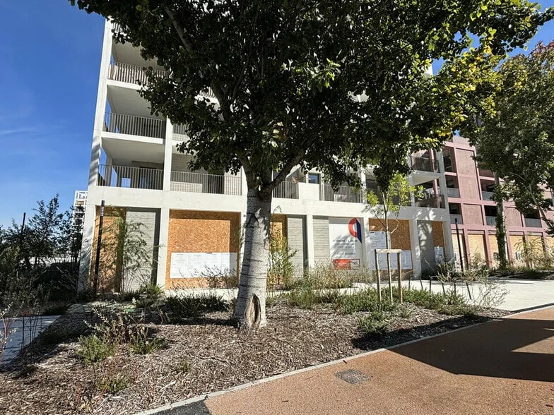 Local commercial dans Bordeaux à vendre - Photo de l’immeuble – Image 3 sur 5