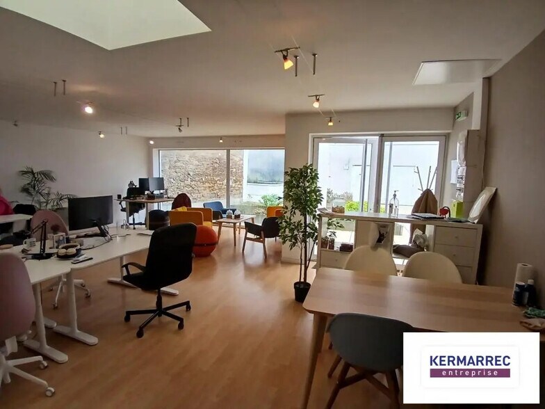 Bureau dans Nantes à louer - Photo de l’immeuble – Image 2 sur 5