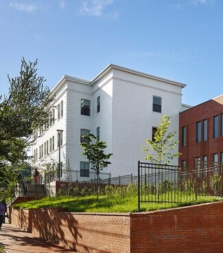 Plus de détails pour 1409 V St SE, Washington, DC - Spécialisé à vendre