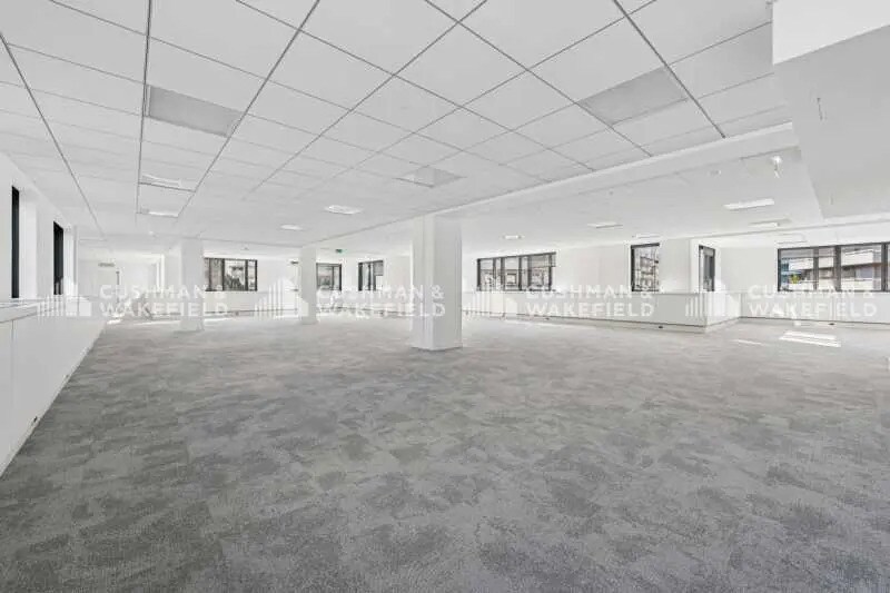 101-109 Rue Jean Jaurès, Levallois-Perret à louer Photo intérieure– Image 1 sur 2