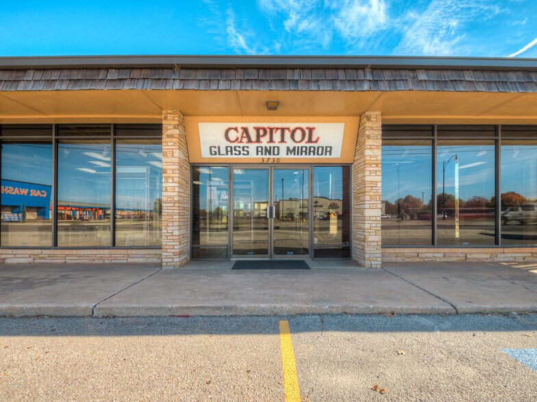3730-3732 N MacArthur Blvd, Warr Acres, OK à vendre - Photo de l’immeuble – Image 1 sur 31