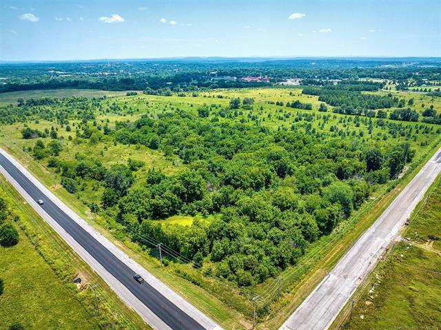 7 Mathis Park Dr, Tahlequah, OK à vendre - Photo de l’immeuble – Image 3 sur 47