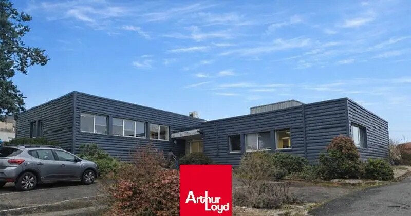 Local d'activités dans Limas à vendre Photo de l’immeuble– Image 1 sur 6